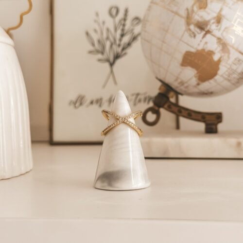 Classy Ring